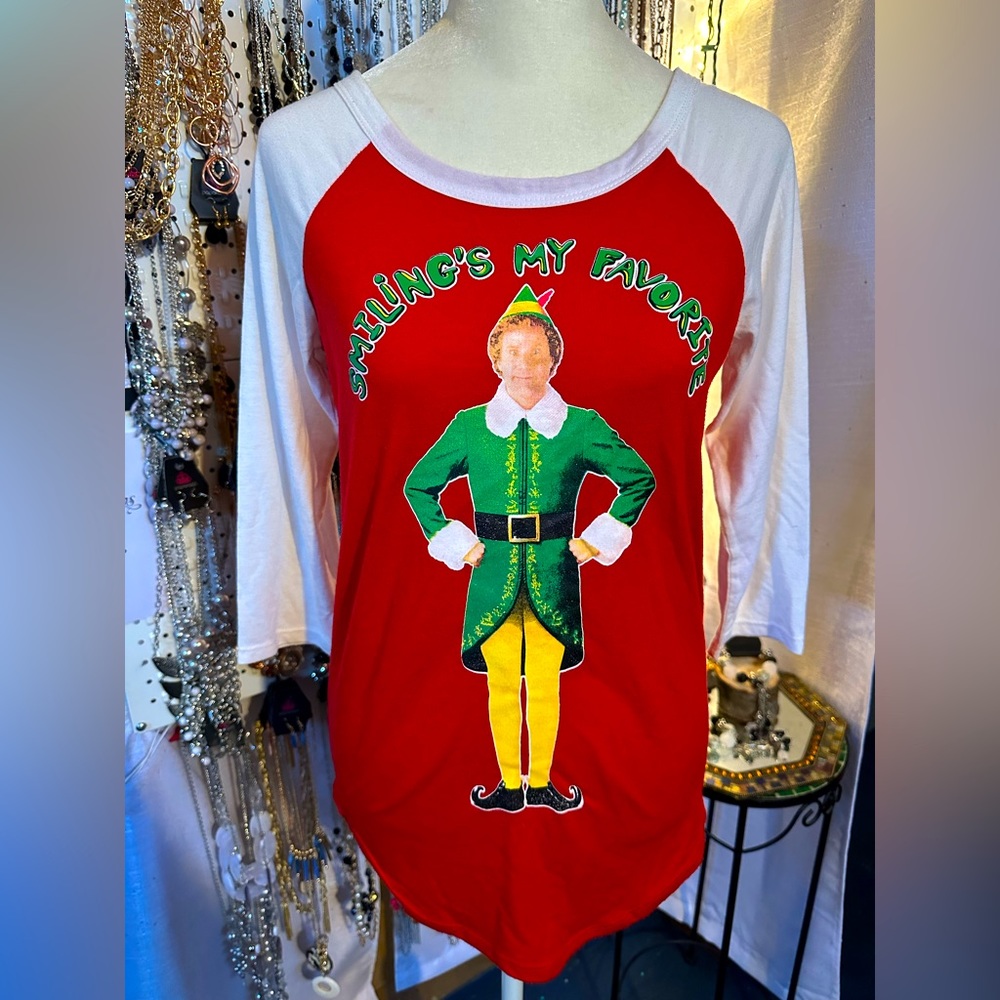 🎃3 for $15🎃Red & White Raglan Top w/ Elf Graphic Sz. XS